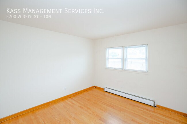 Foto del edificio - 5700 W 35th St