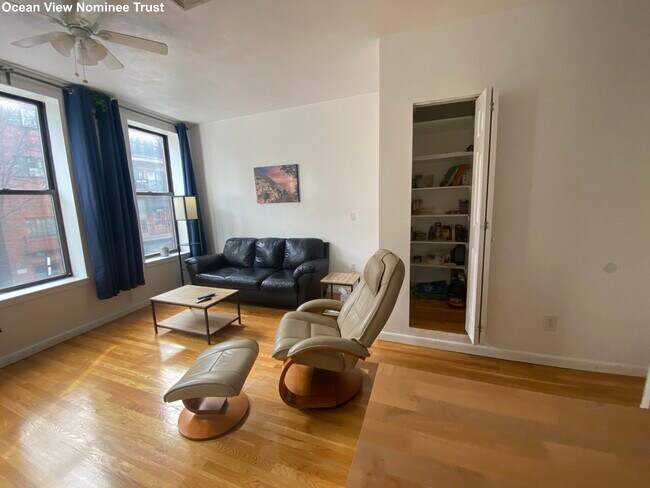 Foto del edificio - 236 Hanover St