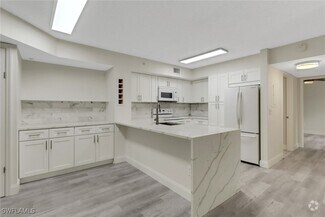 Building Photo - 1220 Wildwood Lakes Blvd