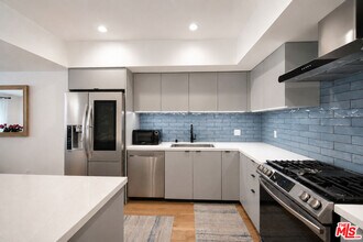 Building Photo - 1515 S Holt Ave