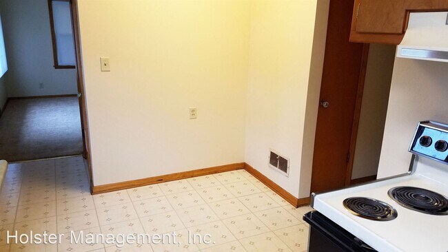 Foto del edificio - 4 br, 1.5 bath House - 213 N 10th Avenue