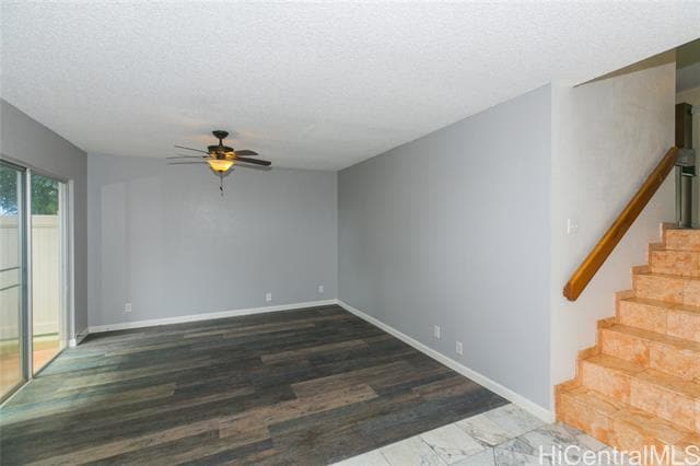 Building Photo - 92-1270-1270 Kikaha St