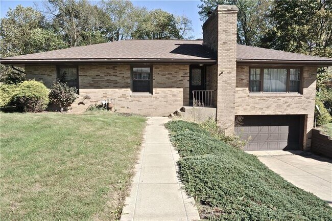 Foto del edificio - 128 Ornida Dr