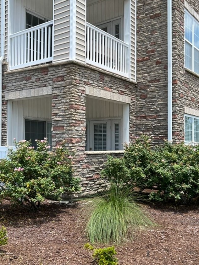 Foto principal - Topsail Landing 2 Bedroom Condo- Fully Fur...