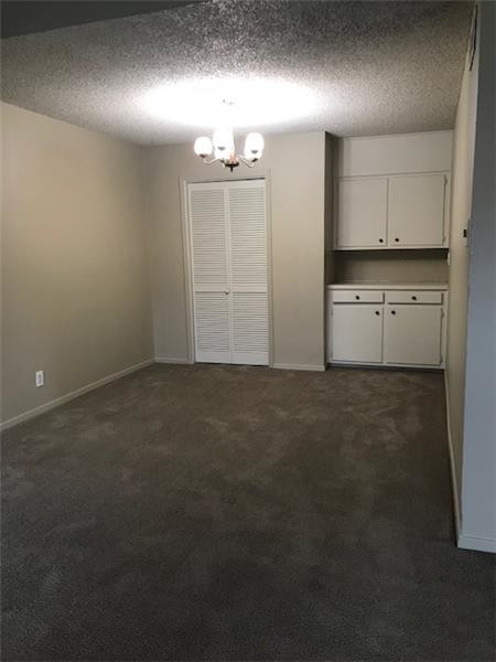 Foto del edificio - 106 Elmhurst Cir