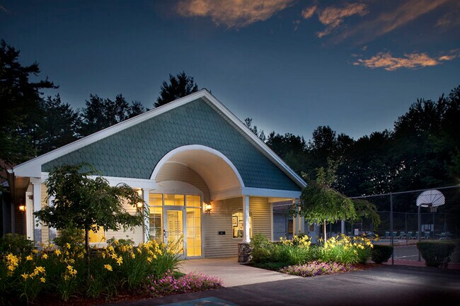 Casa club - Greenview Village Apartments