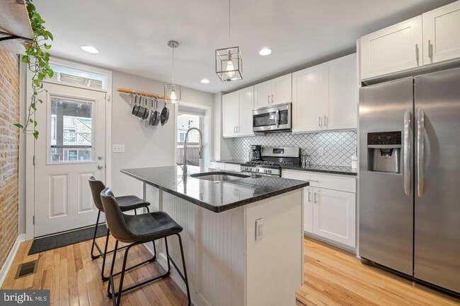 Foto del edificio - 149 N Potomac St