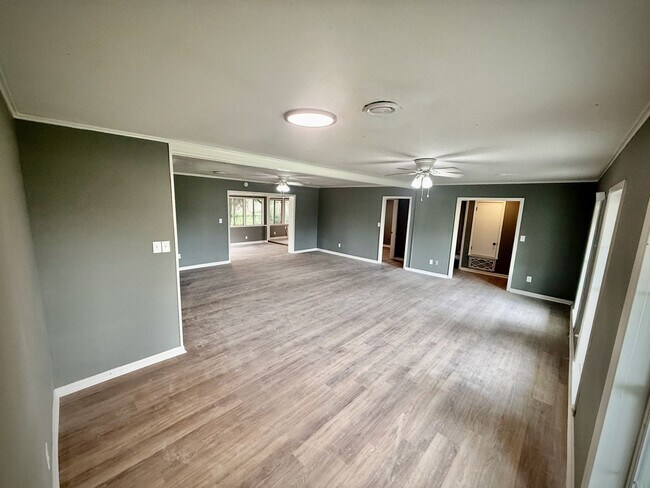 Foto del edificio - 5114 Old Canton Rd