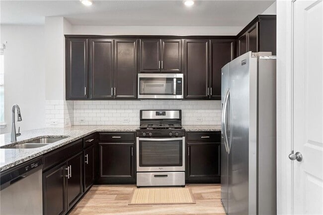 Building Photo - 5808 Livorno Cove
