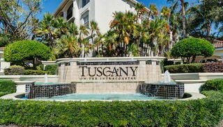 Building Photo - 2204 Tuscany Way