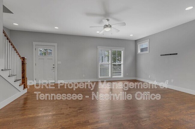 Building Photo - 702B Waco Dr