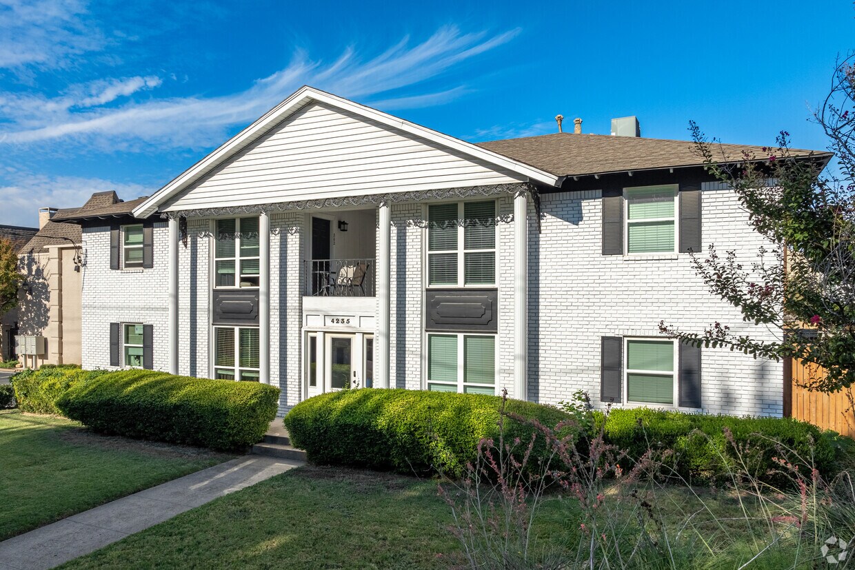 Foto principal - 4235 Cole Ave