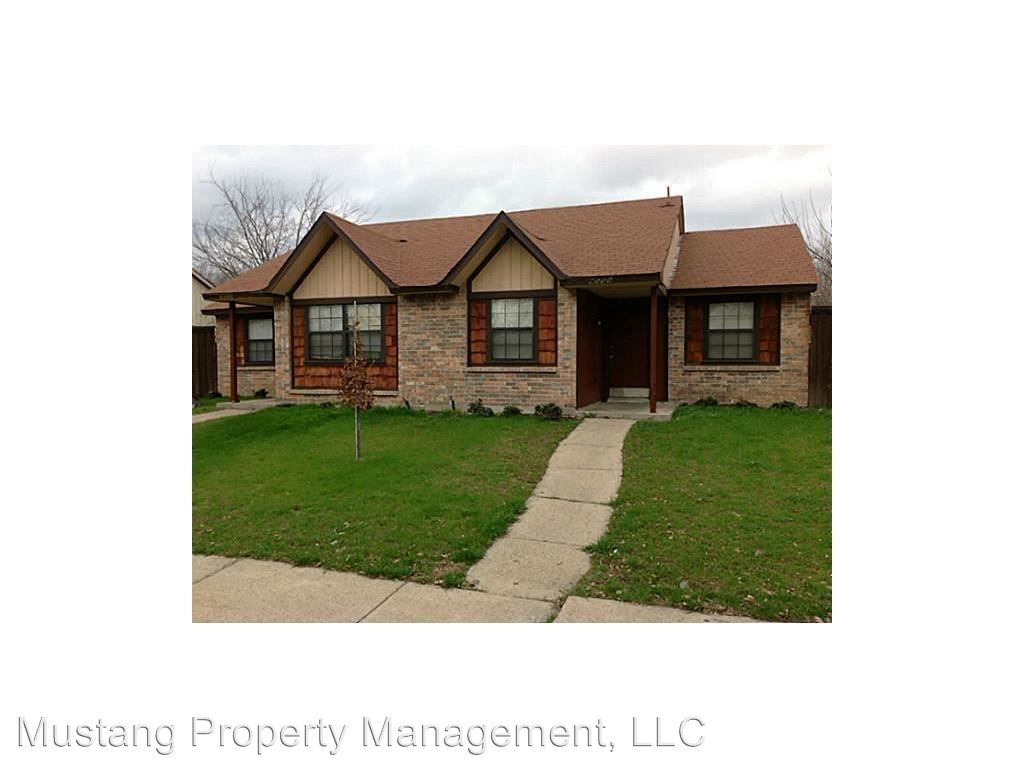 9455 Gonzales Dr, Dallas, TX 75227 House Rental in Dallas, TX