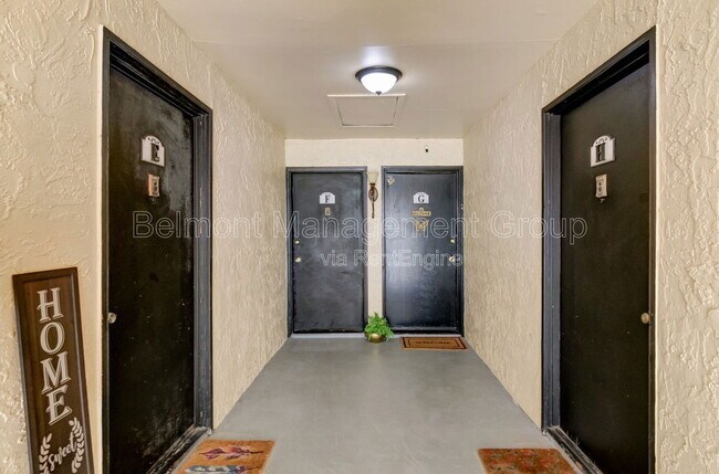 Foto del edificio - 944 N Lake Destiny Rd