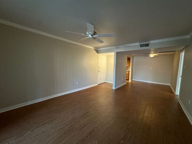 Building Photo - Nice 1 bedroom Scottsdale