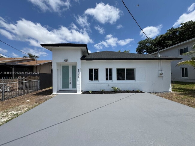 Building Photo - 3038 NW 51st Terrace