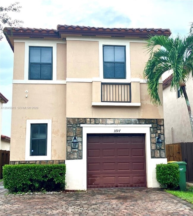 Photo - 3797 NE 2nd St (Homestead, FL)