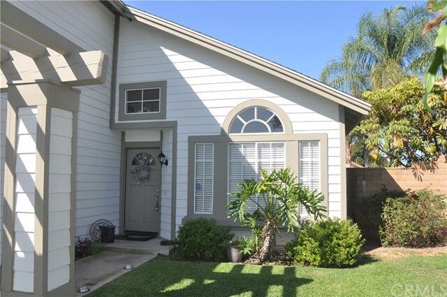 Foto del edificio - 11748 Vernon Ave