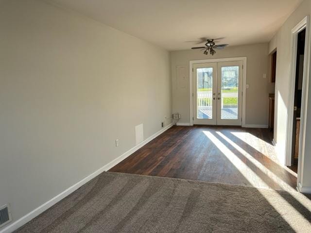 Building Photo - End unit 2 bdrm 2.5 bath in Green Valley