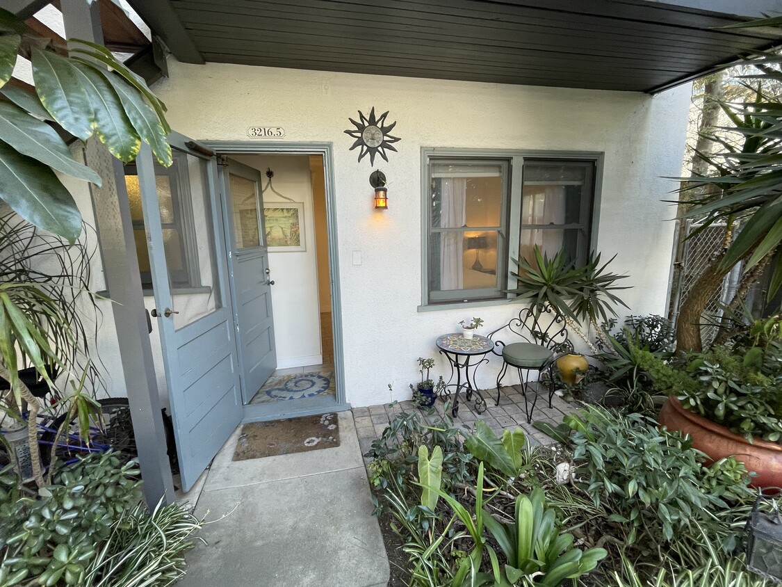 Front door and Patio - 3216 E 2nd St