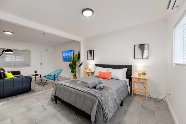 Foto del edificio - 515 NE 82nd St