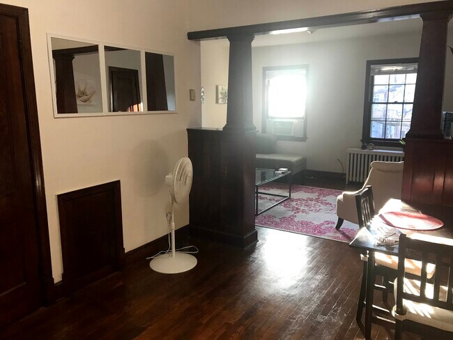 Foto del edificio - 2647 41st St NW