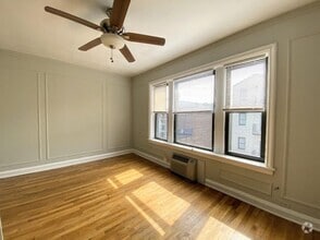 Building Photo - 837 W Wolfram St