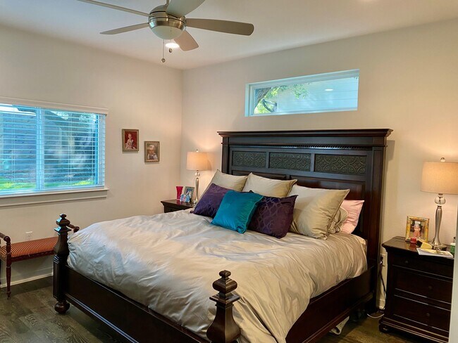 Foto del edificio - 6800 Menchaca Rd