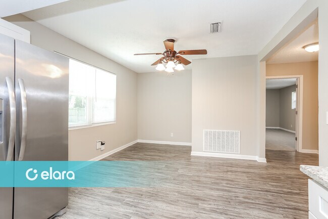 Foto del edificio - 1181 Grove Park Dr