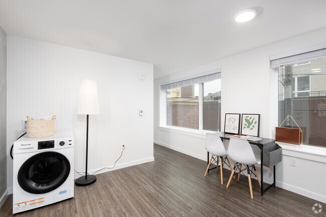 Un dormitorio - MontClair Apartments