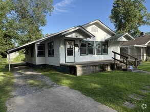 Building Photo - 421 N 34th St