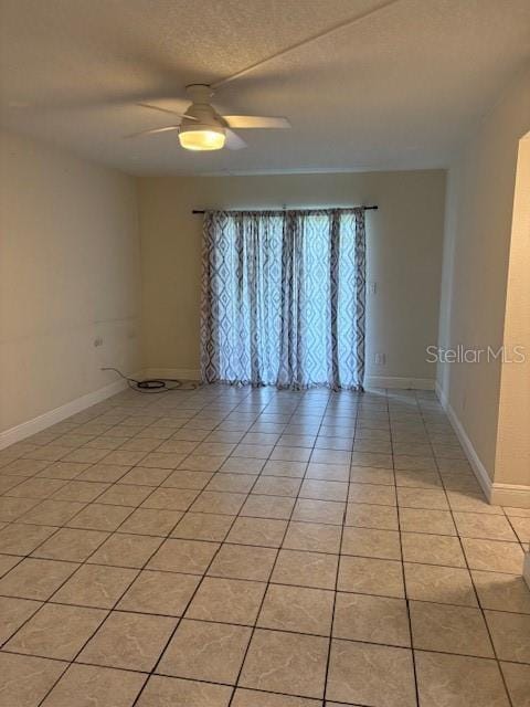 Building Photo - 716 Oakgrove Dr