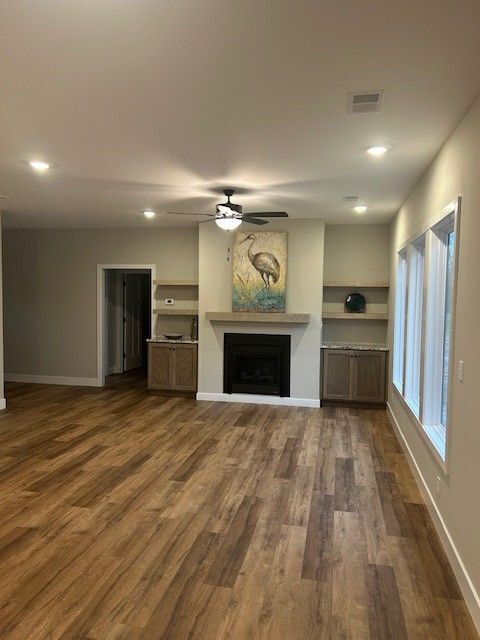 Building Photo - 1328 Kiowa Ct