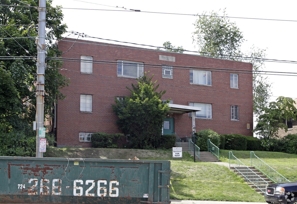 Building Photo - Broadway Apartments