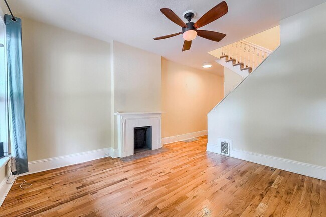 Foto del edificio - 3 Bedroom townhome in Denver