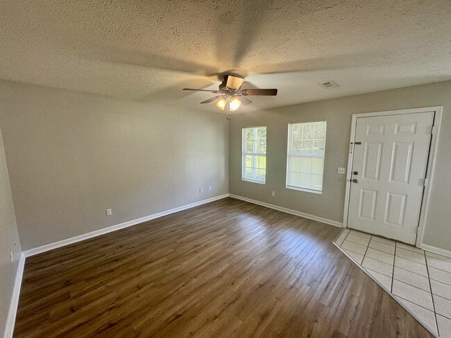 Building Photo - Charming 3BR/2BA home in Dothan, AL - Appl...