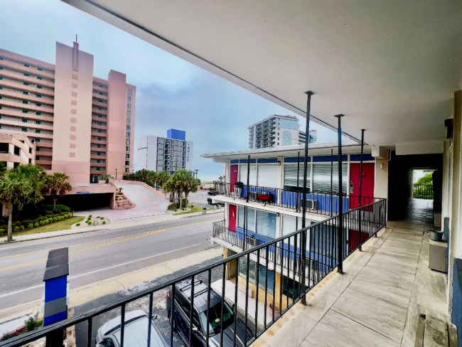 Building Photo - 2200 S Ocean Blvd