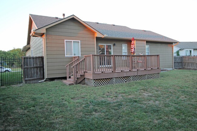 Foto del edificio - 11907 W Jewell St