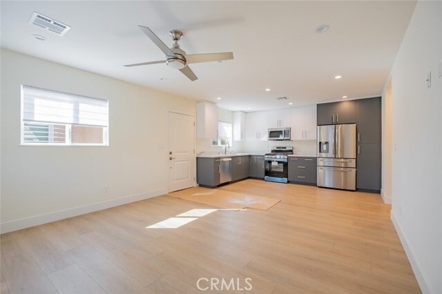 Building Photo - 413 S Kenneth Rd