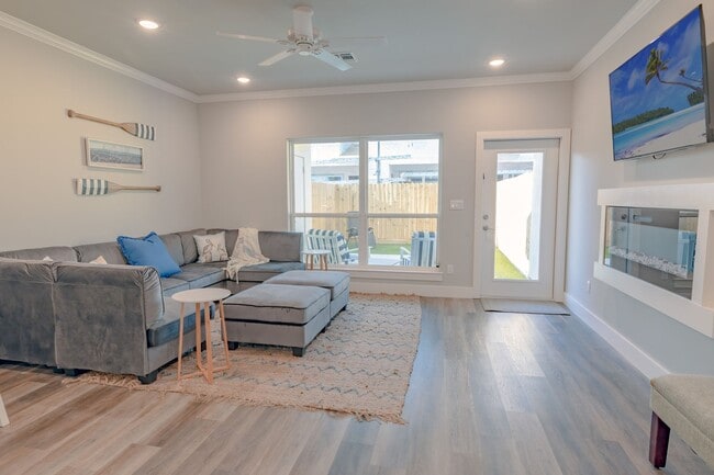 Building Photo - 14010 Fortuna Bay Dr