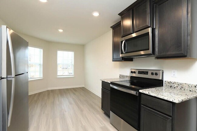 Building Photo - 432 Elaine Vly Dr