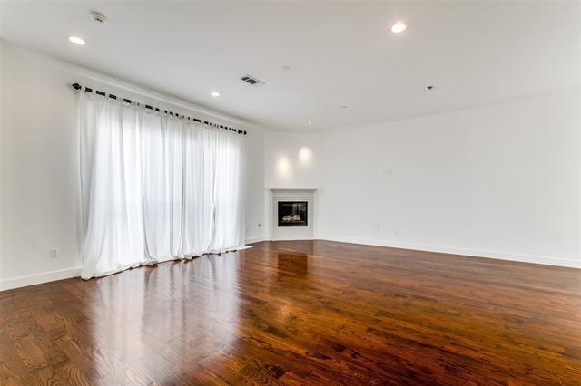 Foto del edificio - 3515 Normandy Ave