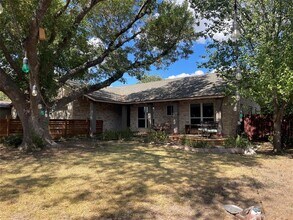 Building Photo - 2404 N Shields Dr