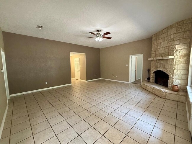 Building Photo - 181 Mamalu Dr