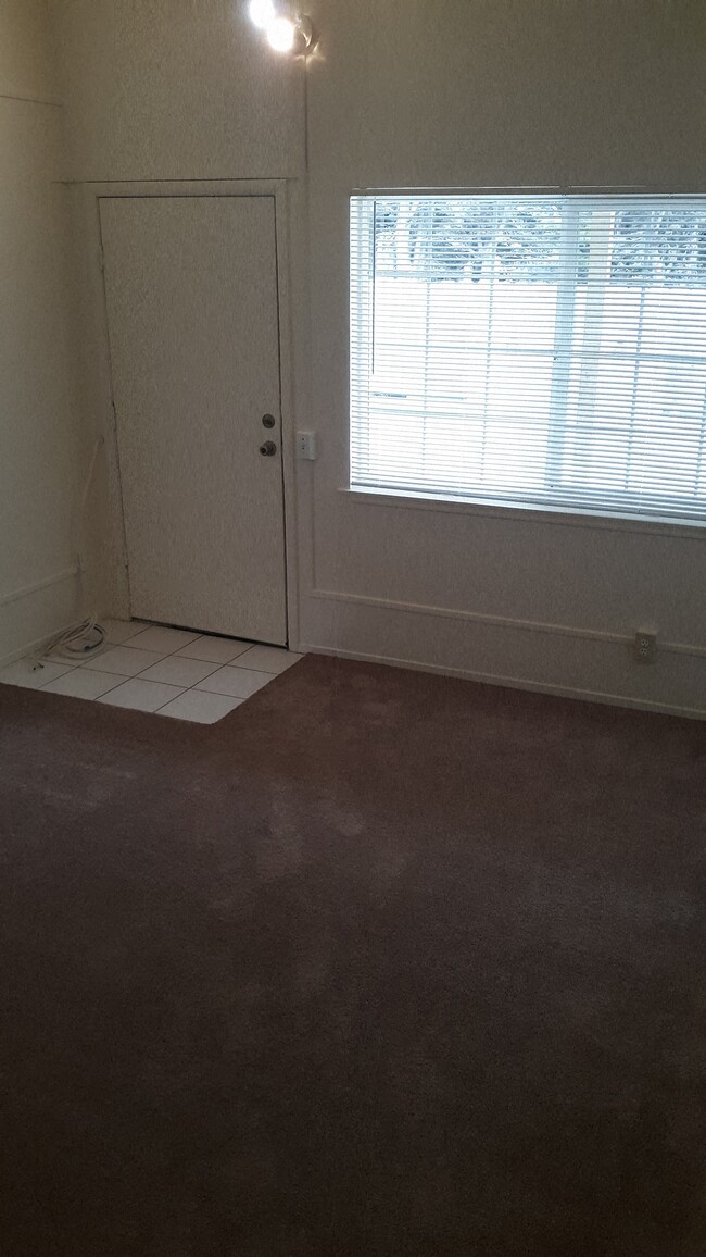 Building Photo - 7935 Lavender Lane - Prunedale