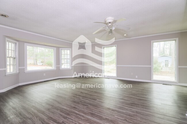 Foto del edificio - 317 Cartwright Cir