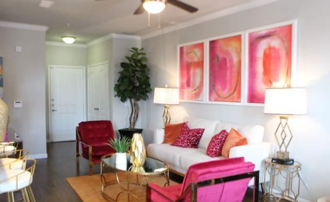 Foto principal - 1 bedroom in Houston TX 77024