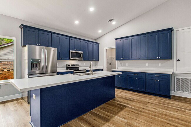 Building Photo - Introducing an exquisite newer construction rental with an array of custom features that are sure...