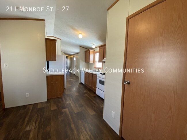 Foto del edificio - 211 Monroe St