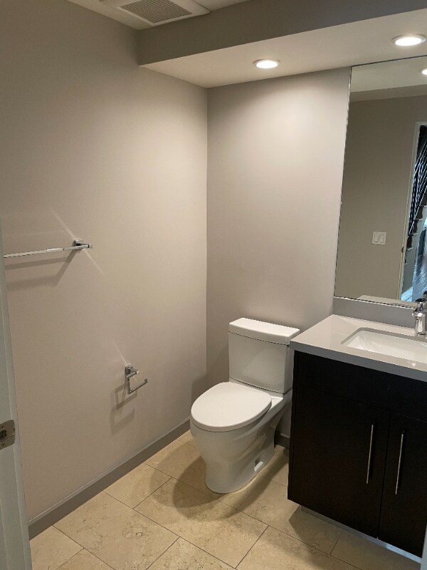Foto del edificio - 1666 Greenfield Ave